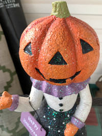 NEW Large Halloween Mrs. Pumpkin Head Greeter Statue Decoration