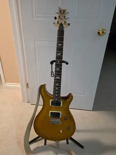 PRS CE 24 Sunburst electric guitar, View more