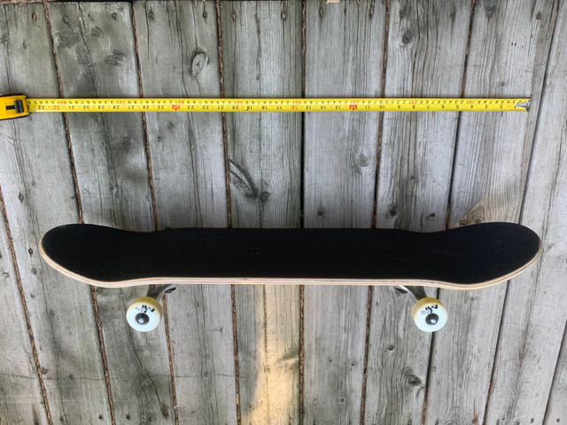 Long Board in Skateboard in Saskatoon - Image 4