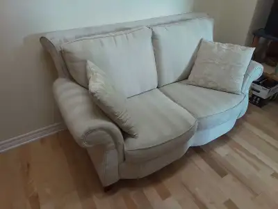 divan 2 places, View more