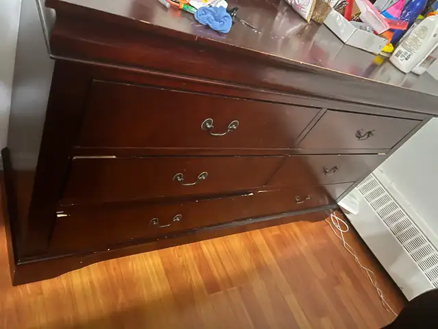 Dresser with mirror62863739299202122