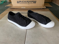 Brand new George Sneakers, size 10