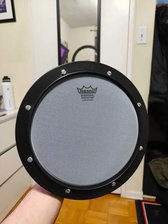 Remo Silent Stroke Drum Practice Pad in Drums & Percussion in City of Toronto - Image 2