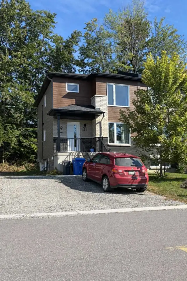 Grand appartement de 3 chambres