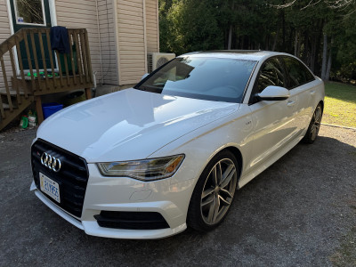 2016 Audi S6 Low km 2 Owner Service Records