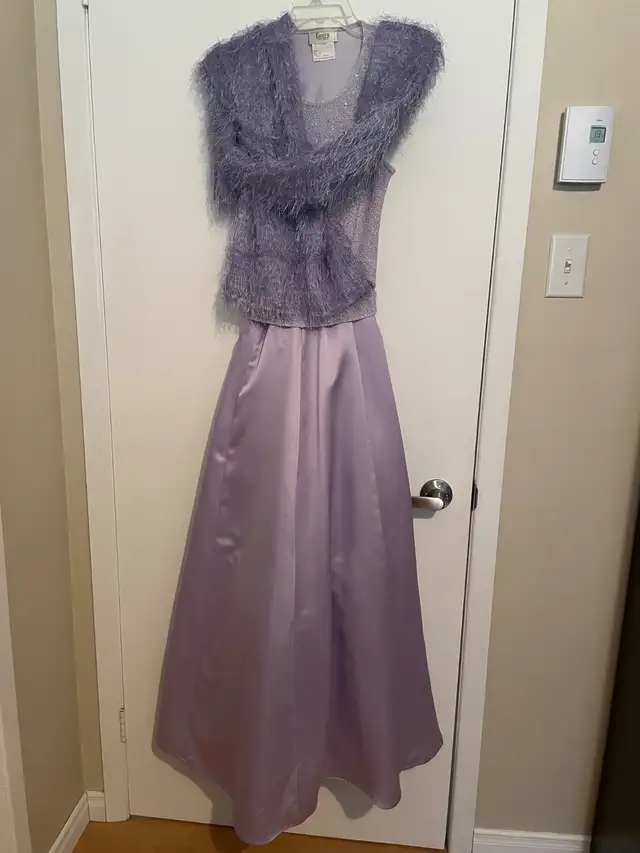 Tenue de soirée in Women's - Dresses & Skirts in Trois-Rivières - Image 2