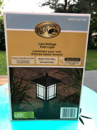 Low Voltage LED Landscape Path Lights