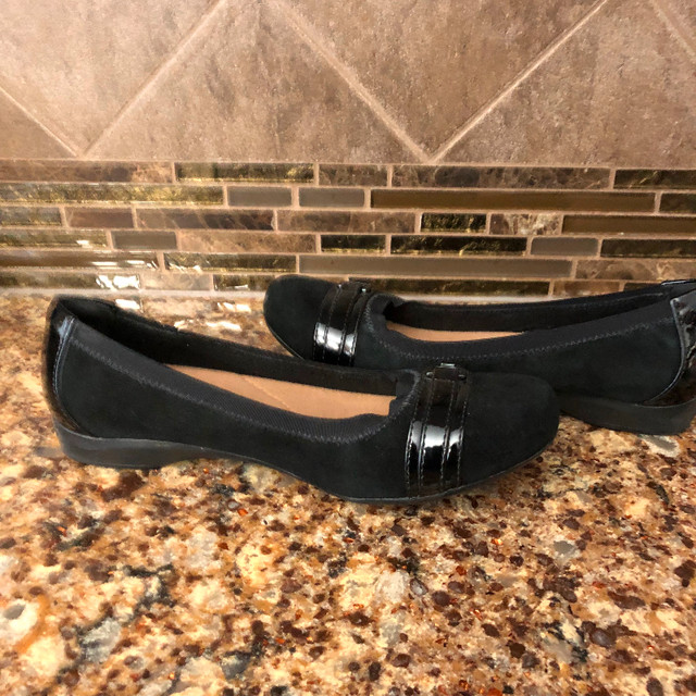 REDUCED-New Clark’s 2 pair black shoes Size 7M in Women's - Shoes in Saskatoon - Image 4