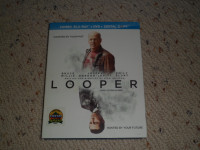 Bruce Willis Looper combo Blu-Ray & Dvd movie