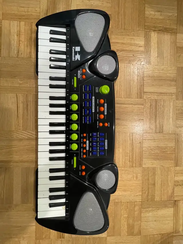Kawasaki Keyboard in Toys & Games in Laval / North Shore - Image 2