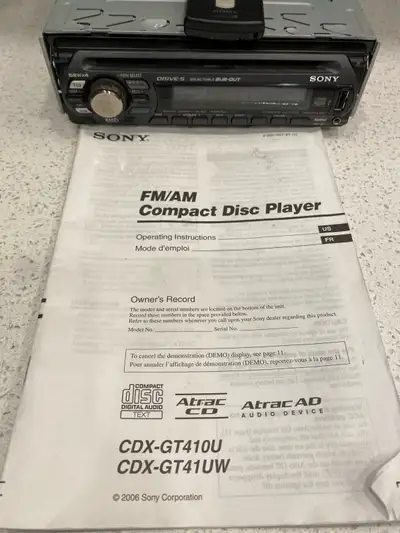 Sony car radio Cd player MP3 USB Excellent shape $30