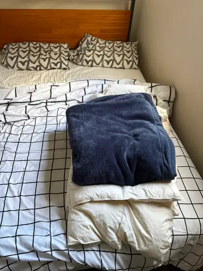 Queen Bed + Bedding Set for Sale – Ready to Use, View more