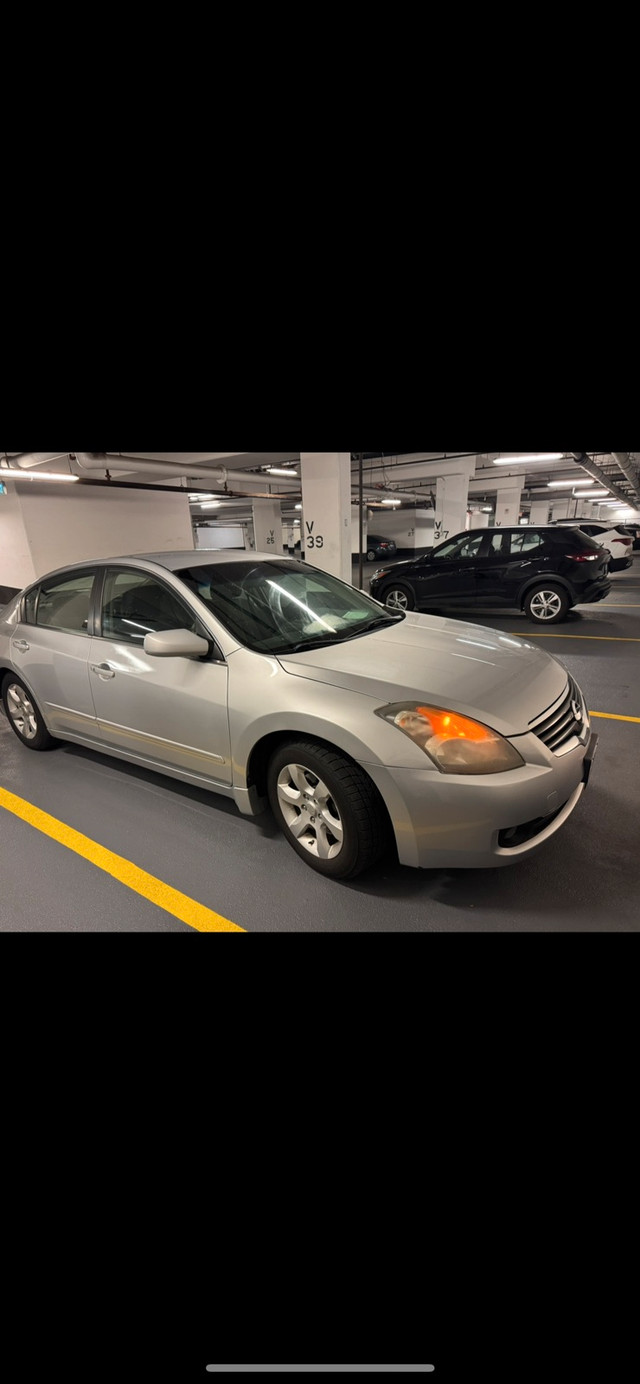 2009 Nissan Altima  in Cars & Trucks in Mississauga / Peel Region - Image 3