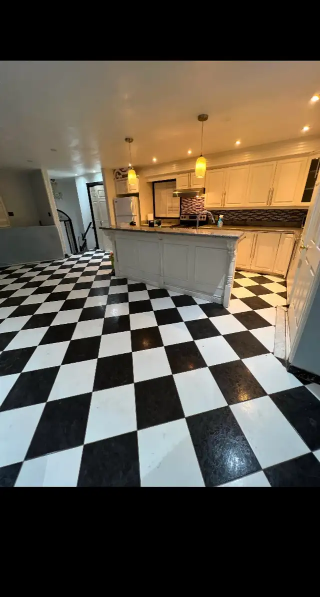 ROOM RENTAL (Furnished) IN SQUARE ONE