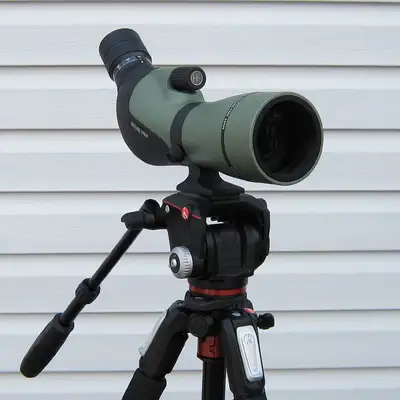 This complete long-distance observation kit includes 4 main items: Hawke Sport Optics Nature-Trek 16...