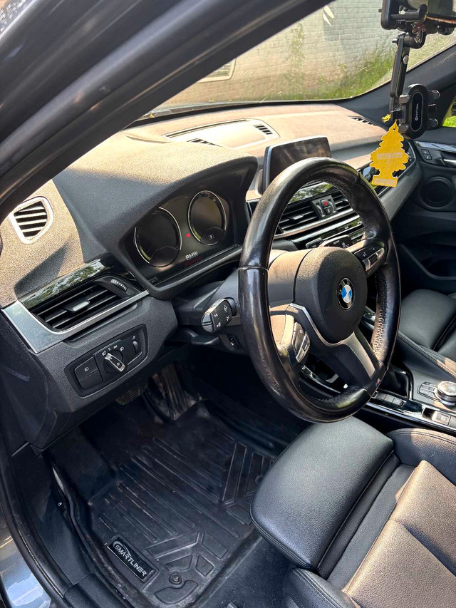 2018 BMW X1 xDrive28i 4dr AWD M-Sport PKG in Cars & Trucks in London - Image 3