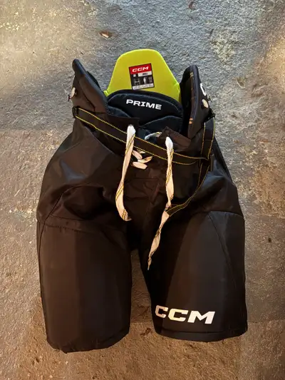CCM TACKS SR SMALL hockey pants , View more