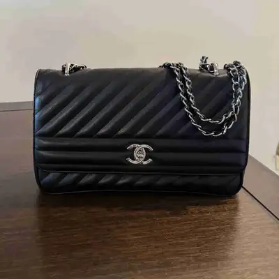 Women’s purse , View more