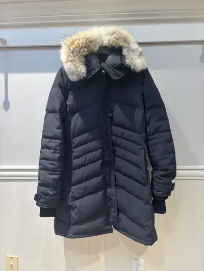 XL Canada goose Navy Basically new