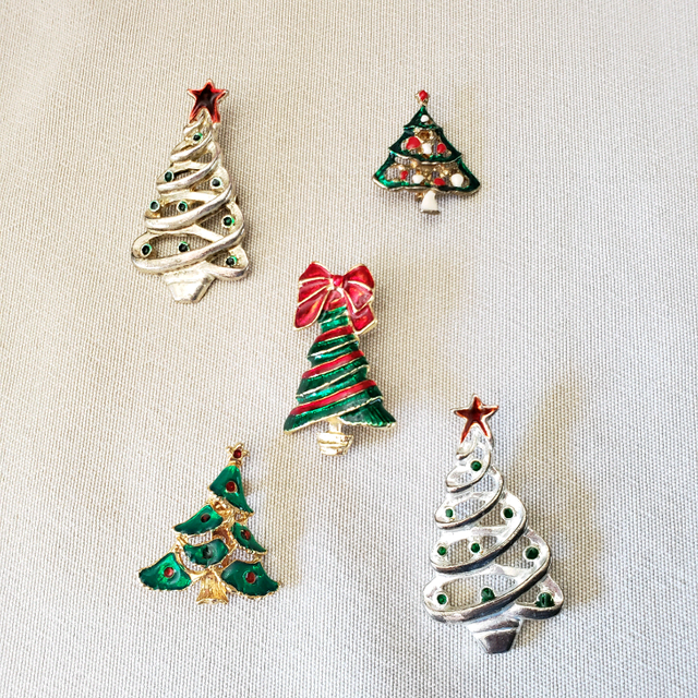 CHRISTMAS TREE BROOCH COLLECTION
$20 FOR ALL in Jewellery & Watches in Winnipeg - Image 2