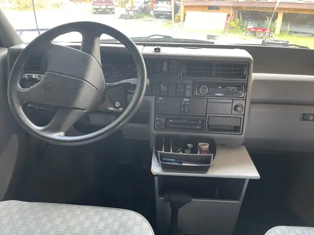 1992 VW eurovan camper in Travel Trailers & Campers in Whitehorse - Image 7