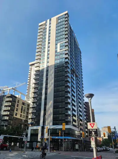 Brand new Luxury 1-King Bed corner suite at "The Moon" downtown Available April 19, 2026 - flexible...