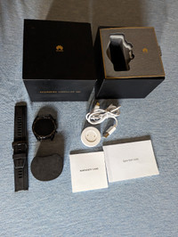 HUAWEI Watch GT Classic - GPS Smartwatch with 1.39" AMOLED Touch