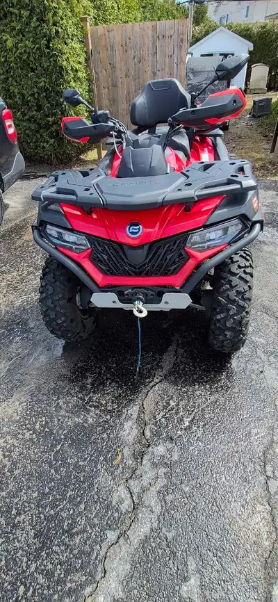 Cf moto cforce 600 touring 2023 vrai deux places power steering faite ajout d'une skid plate en alum...