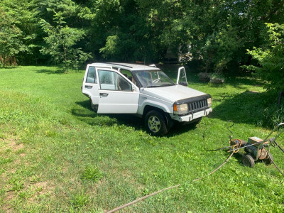 1995 - Jeep Grand Cherokee Laredo 4x4