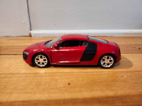 2012 AUDI R8 Jada Toys Red Diecast 1:24 Scale With Opening Doors