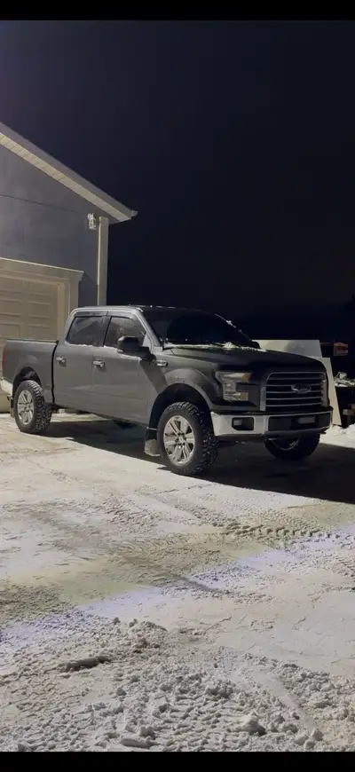 Selling my 2015 Ford F-150, a reliable truck with 347,034 km on it and ready for its next adventure....