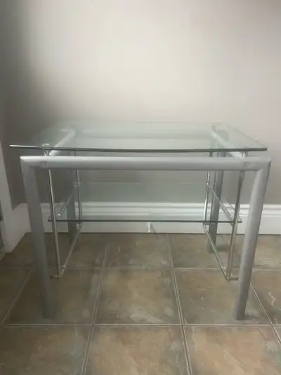 2 tier modern Structube television table / entertainment unit in great condition. The only reason we...