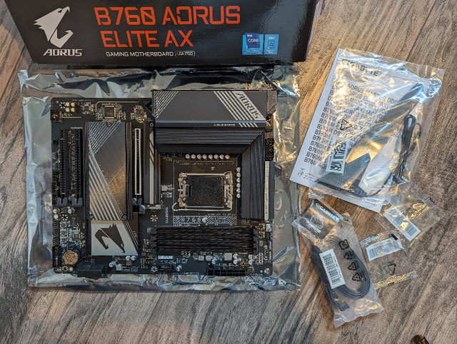 GIGABYTE B760 AORUS ELITE AX Motherboard in System Components in Thunder Bay - Image 2