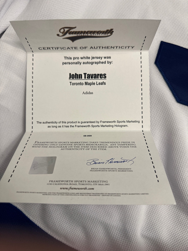 Tavares Signed Jersey in Arts & Collectibles in Mississauga / Peel Region - Image 4