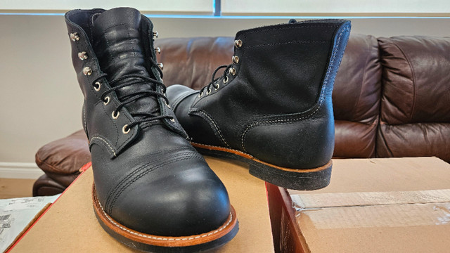 Red Wing Iron Rangers Black Harness Leather in Men's Shoes in Kingston - Image 3