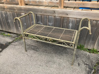 Decorative Painted Metal Outdoor Flower Plant Bench Stand  
