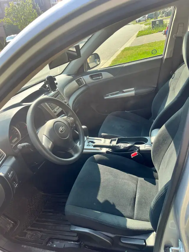 Used Subaru 2010 with very low mileage in Cars & Trucks in Mississauga / Peel Region - Image 8