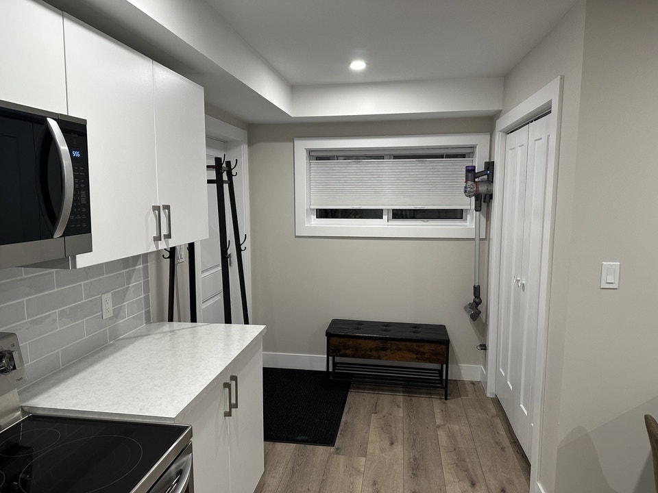 Fully Furnished 2 Bedroom Executive Suite – Westridge 2