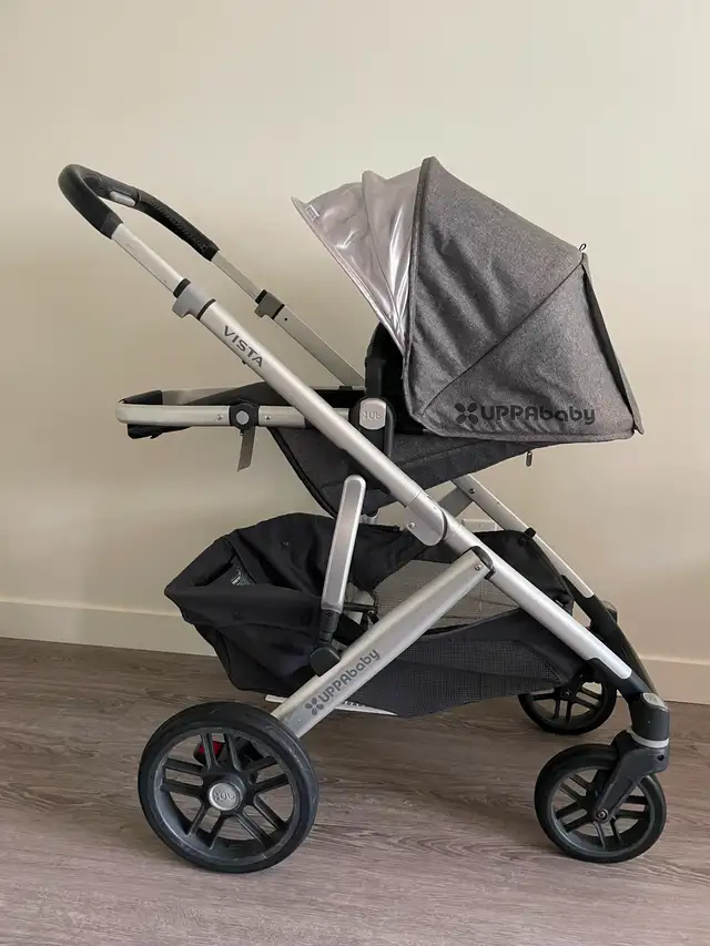Uppababy Vista with Toddler Seat and Bassinet in Strollers, Carriers & Car Seats in Edmonton - Image 5