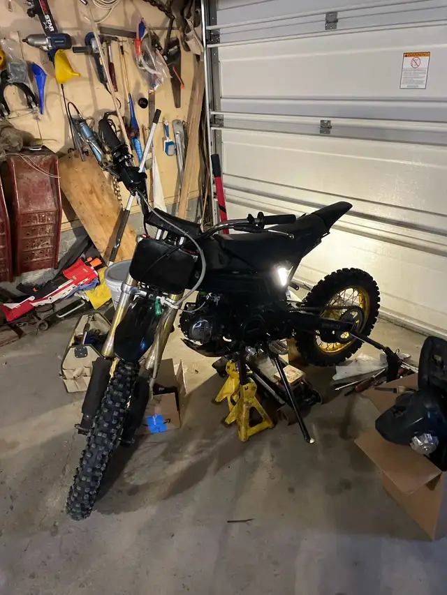 2009 Daymak 125cc Pitbike in Dirt Bikes & Motocross in Winnipeg - Image 3