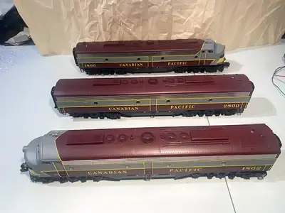MTH - E8 ABA Diesel engine set with Protocol sound 2.0 Condition — neuf Échelle O