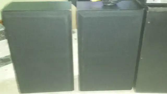 SPEAKERS, SUBWOOFERS AND AMPLIFIER in Speakers in Markham / York Region - Image 9