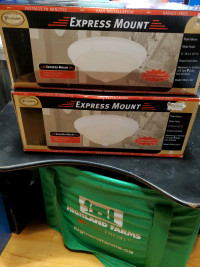 Canarm Express Mount Ceiling Light
Brand New In Box