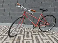 Vintage ladies/mixte bike with 27" wheels - tuned up, like new