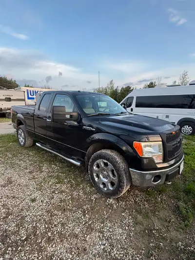 2010 Ford F-150 XLT 4x4 – As Is Selling my 2010 Ford F-150 XLT 4x4. Reliable truck that runs and dri...