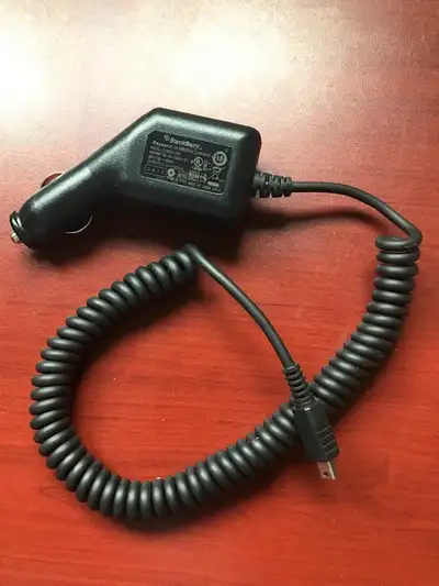 Original Blackberry Research in Motion CAR CHARGER ; Model CLM03D-050. Brand New. Standard Mini B 5...