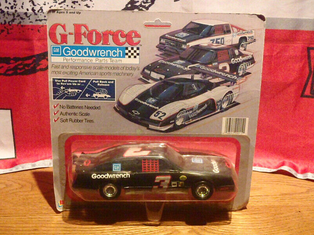 Dale Earnhardt Sr in Arts & Collectibles in Renfrew - Image 2