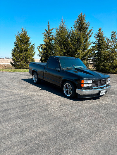 1991 GMC Sierra short box pickup