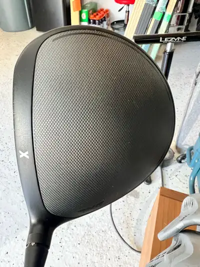 8/10 slightly used 9 degree PXG gen 5 driver. Comes with project X HZRDUS Gen 4 60, 6.0 low spin sti...