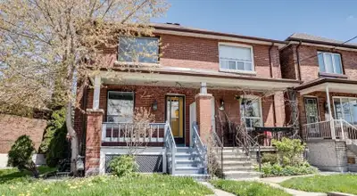 Private room for rent in Oakwood Village, Toronto